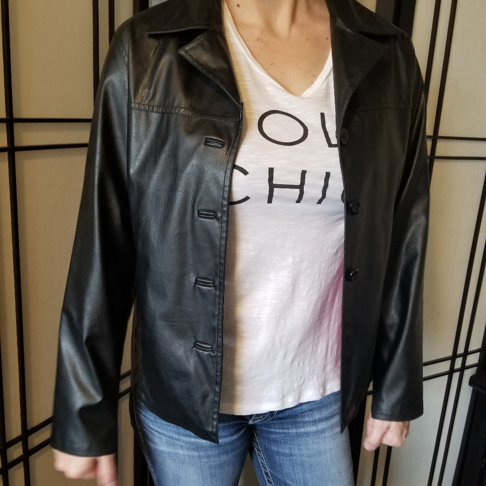 Leather jacket - Picture 2 of 3